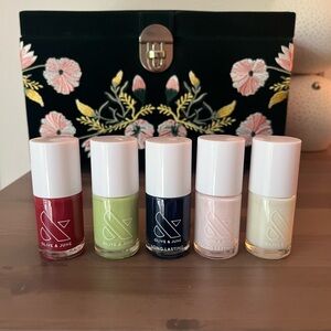 Olive & June Nail Polish Set of 5 colors Olive and June Kit